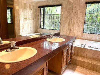 Apartamento de 5 alcobas en venta en Bellavista Rosales, Bogotá, 425 m² · foto 9 de 20