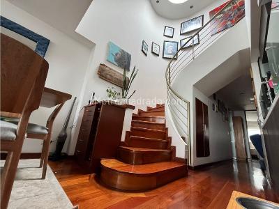 Apartamento de 4 alcobas en venta en Chapinero Alto, Bogotá, 141 m² · foto 10 de 19