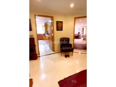 Apartamento de 3 alcobas en venta en La Carolina, Bogotá, 211 m² · foto 12 de 20