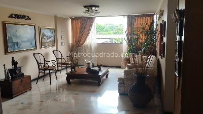 Apartamento de 3 alcobas en venta en Tejares De San Fernando, Cali, 138 m² · foto 2 de 19