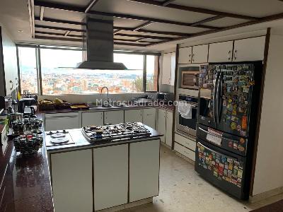Apartamento en venta en Altos Del Refugio, Bogotá · foto 8 de 19