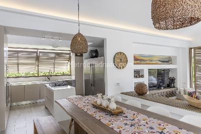 Casa de 4 alcobas en venta en Club Puerto Peñalisa, Girardot, 323 m² · foto 4 de 20
