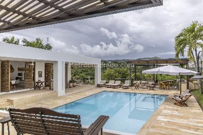 Casa de 4 alcobas en venta en Club Puerto Peñalisa, Girardot, 323 m² · foto 12 de 20