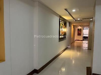 Apartamento en venta en Santa Barbara, Bogotá · foto 8 de 20