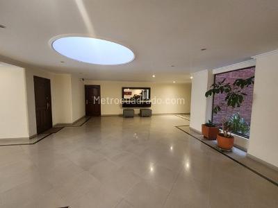 Apartaestudio en venta en Bella Suiza, Bogotá, 62 m² · foto 17 de 20