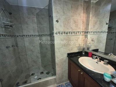 Apartaestudio en venta en Bella Suiza, Bogotá, 62 m² · foto 4 de 20
