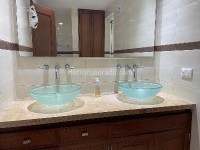 Apartamento en venta en Los Rosales, Bogotá · foto 16 de 20