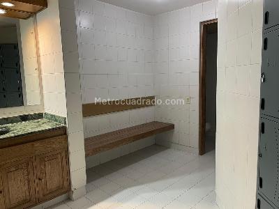 Apartamento en venta en Los Rosales, Bogotá · foto 18 de 20