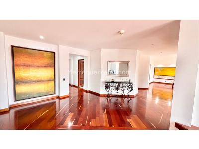 Apartamento de 5 alcobas en arriendo en San Patricio, Bogotá, 378 m² · foto 8 de 17
