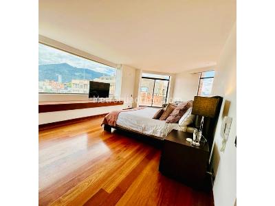 Apartamento de 5 alcobas en arriendo en San Patricio, Bogotá, 378 m² · foto 9 de 17