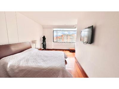Apartamento de 5 alcobas en arriendo en San Patricio, Bogotá, 378 m² · foto 12 de 17
