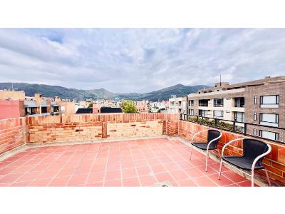Apartamento de 5 alcobas en arriendo en San Patricio, Bogotá, 378 m² · foto 16 de 17