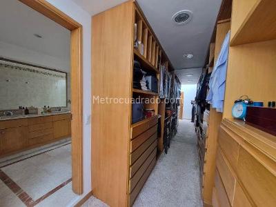 Casa de 3 alcobas en venta en Cerros De Sotileza Antigua Helvetia, Bogotá, 356 m² · foto 11 de 20