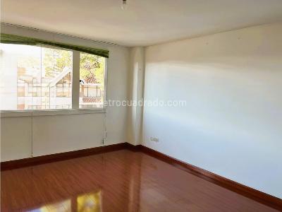 Apartamento de 3 alcobas en venta en Alhambra, Bogotá, 106 m² · foto 8 de 15
