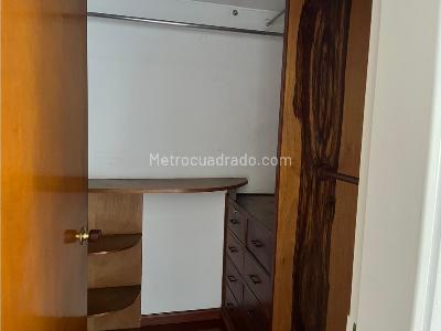 Apartamento de 3 alcobas en venta en Alhambra, Bogotá, 106 m² · foto 11 de 15