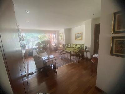 Apartamento en venta en Los Rosales, Bogotá · foto 14 de 18