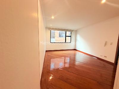 Apartamento de 3 alcobas en venta en La Cabrera, Bogotá, 174 m² · foto 13 de 20