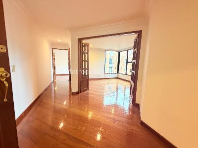 Apartamento de 3 alcobas en venta en La Cabrera, Bogotá, 174 m² · foto 4 de 20
