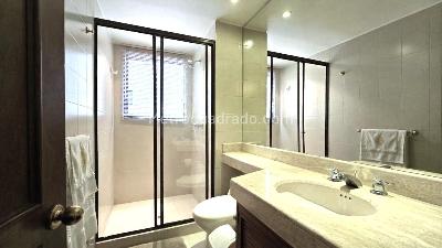 Apartamento de 3 alcobas en arriendo en Los Rosales, Bogotá, 190 m² · foto 13 de 13