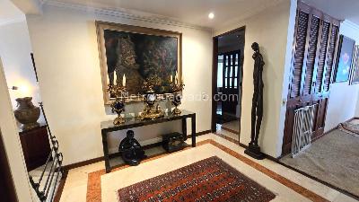 Apartamento de 3 alcobas en arriendo en Los Rosales, Bogotá, 190 m² · foto 3 de 13
