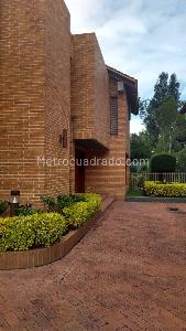 Casa de 5 alcobas en venta en San Jose De Bavaria, Bogotá, 560 m² · foto 15 de 19