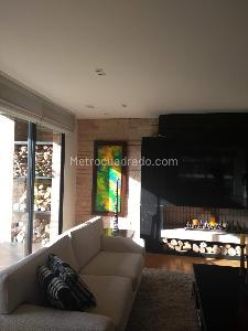 Casa de 3 alcobas en venta en San Jose De Bavaria, Bogotá, 400 m² · foto 15 de 20