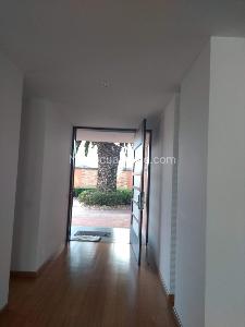 Casa de 3 alcobas en venta en San Jose De Bavaria, Bogotá, 400 m² · foto 20 de 20