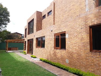 Casa de 5 alcobas en venta en San Jose De Bavaria, Bogotá, 560 m² · foto 15 de 20