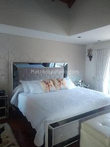 Casa de 4 alcobas en venta en San Jose De Bavaria, Bogotá, 450 m² · foto 16 de 17