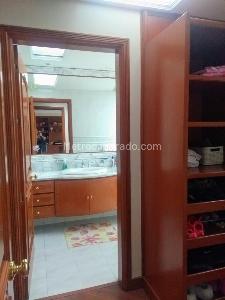 Casa de 4 alcobas en venta en San Jose De Bavaria, Bogotá, 650 m² · foto 12 de 14