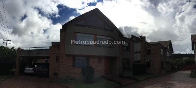 Casa de 5 alcobas en venta en San Jose De Bavaria, Bogotá, 560 m² · foto 12 de 20
