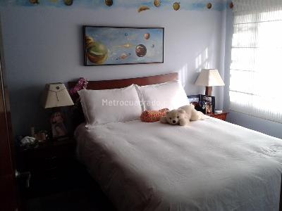 Casa de 4 alcobas en venta en San Jose De Bavaria, Bogotá, 420 m² · foto 17 de 20
