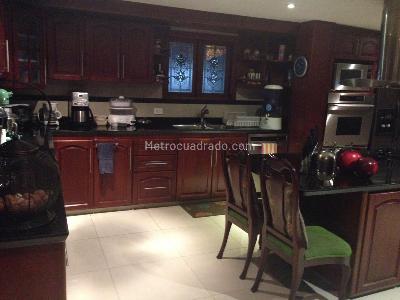 Casa de 4 alcobas en venta en San Jose De Bavaria, Bogotá, 420 m² · foto 11 de 20