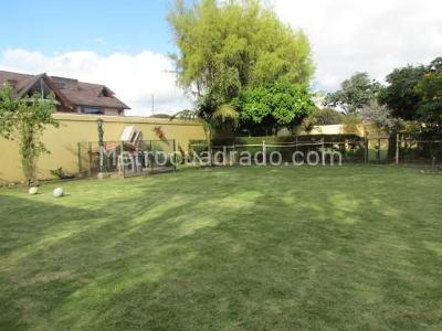 Casa de 5 alcobas en venta en San Jose De Bavaria, Bogotá, 540 m² · foto 3 de 20