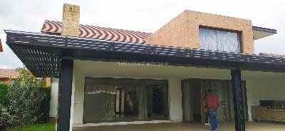 Casa de 5 alcobas en venta en San Jose De Bavaria, Bogotá, 560 m² · foto 2 de 5