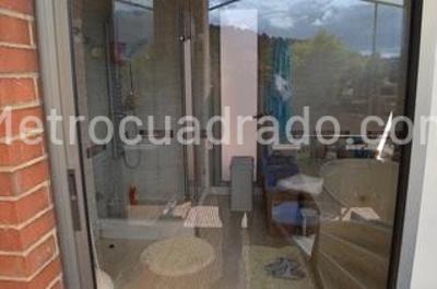 Casa en venta en San Jose De Bavaria, Bogotá · foto 14 de 19