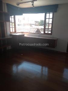 Casa de 4 alcobas en venta en San Jose De Bavaria, Bogotá, 440 m² · foto 13 de 13