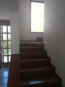 Casa de 4 alcobas en venta en San Jose De Bavaria, Bogotá, 440 m² · foto 5 de 13