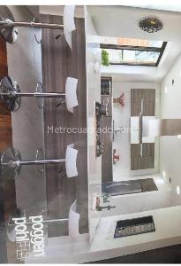 Casa de 4 alcobas en venta en San Jose De Bavaria, Bogotá, 420 m² · foto 4 de 18