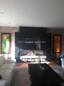Casa de 3 alcobas en venta en San Jose De Bavaria, Bogotá, 440 m² · foto 14 de 20