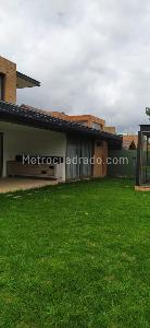 Casa de 5 alcobas en venta en San Jose De Bavaria, Bogotá, 540 m² · foto 15 de 17