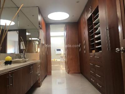 Casa de 4 alcobas en venta en San Jose De Bavaria, Bogotá, 455 m² · foto 13 de 20