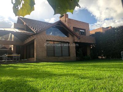 Casa de 4 alcobas en venta en San Jose De Bavaria, Bogotá, 455 m² · foto 16 de 20