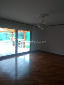 Casa de 4 alcobas en venta en San Jose De Bavaria, Bogotá, 480 m² · foto 3 de 17