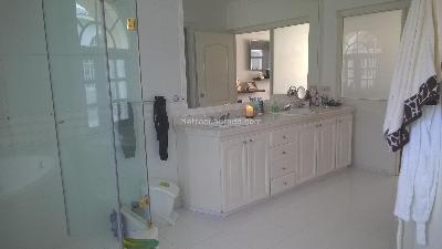 Casa de 3 alcobas en venta en San Jose De Bavaria, Bogotá, 370 m² · foto 11 de 17