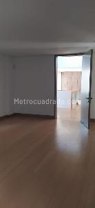 Casa de 5 alcobas en venta en San Jose De Bavaria, Bogotá, 540 m² · foto 17 de 19