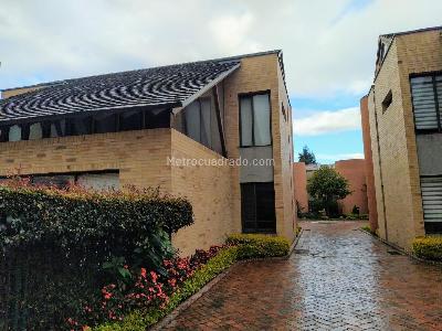 Casa en venta en San Jose De Bavaria, Bogotá · foto 17 de 20