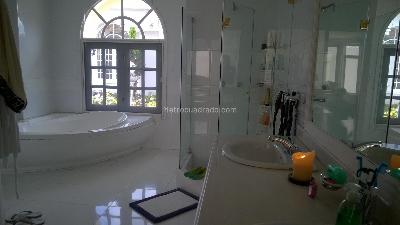 Casa de 3 alcobas en venta en San Jose De Bavaria, Bogotá, 370 m² · foto 10 de 20