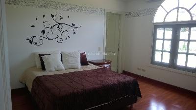 Casa de 3 alcobas en venta en San Jose De Bavaria, Bogotá, 370 m² · foto 14 de 20