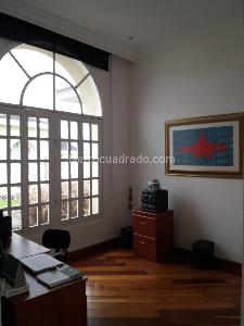 Casa de 3 alcobas en venta en San Jose De Bavaria, Bogotá, 370 m² · foto 18 de 20
